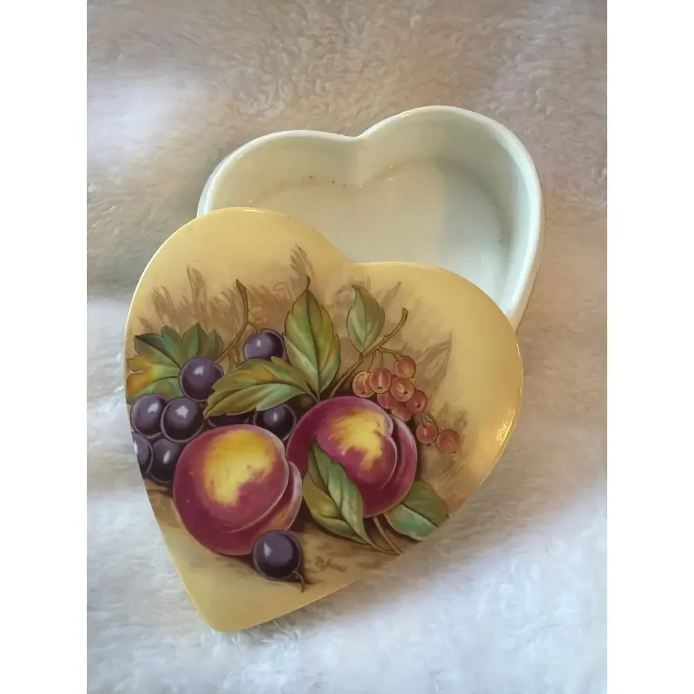 Aynsley Orchard Gold Heart Trinket Box Bone China England Fruit Covered Box